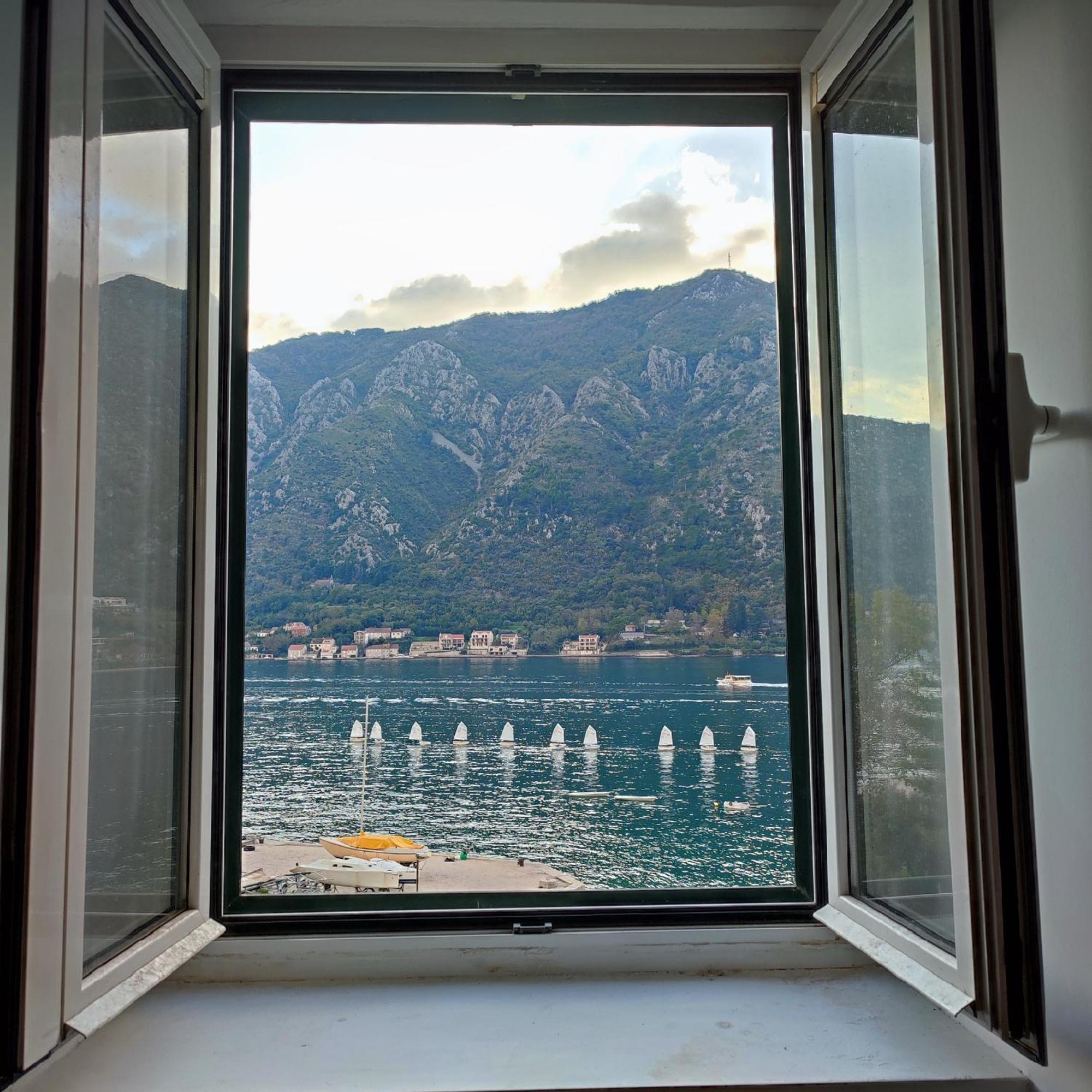 Villa Kamena Kotor Exterior photo